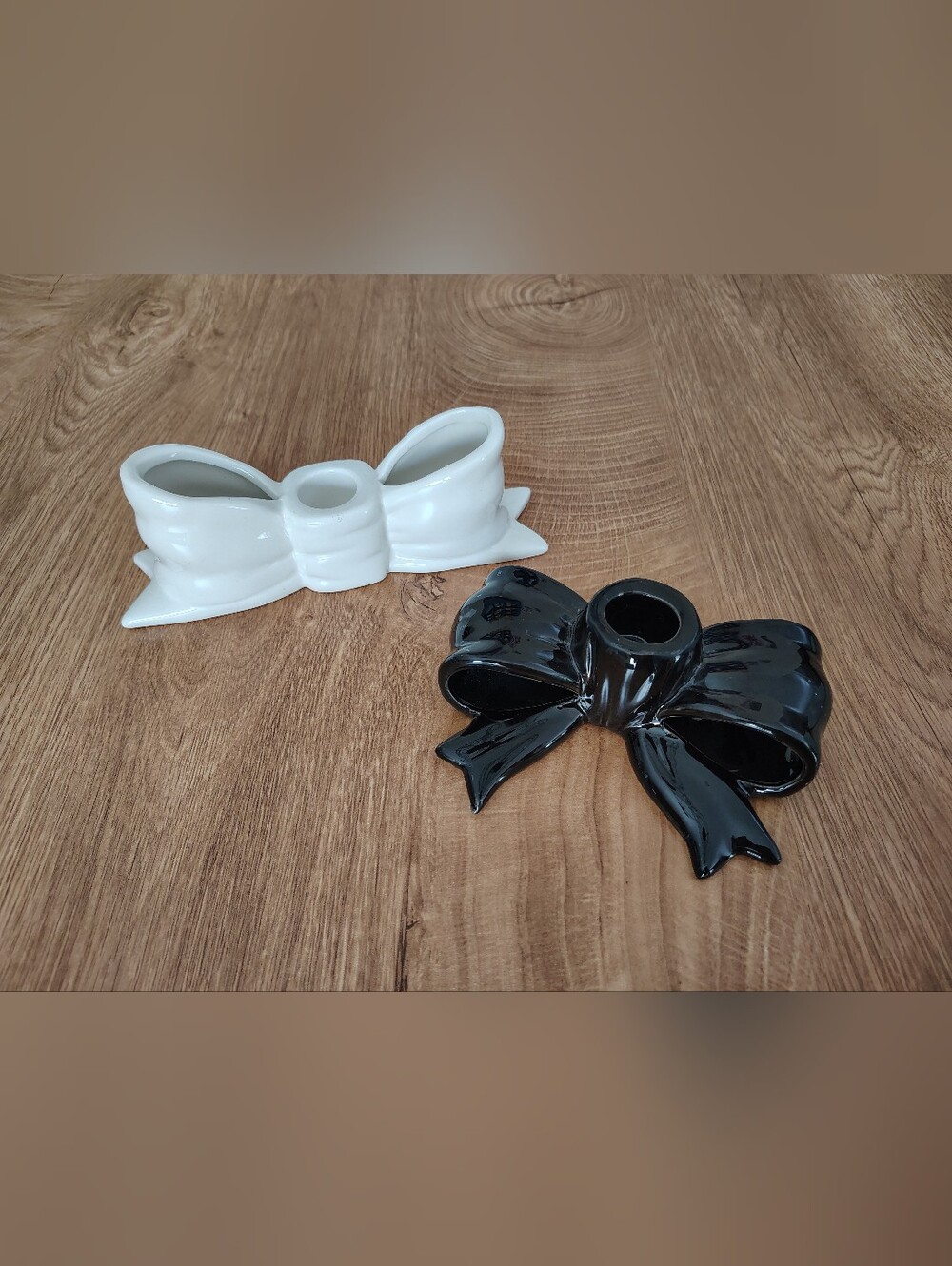 Bow Taper Candleholders- Set of 2- White & Black